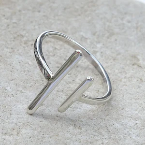 Parallel Line Ring